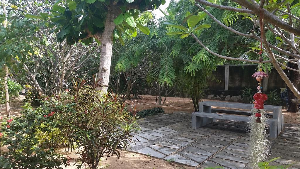 The Danish Villa Resort Arugam Bay Exteriör bild