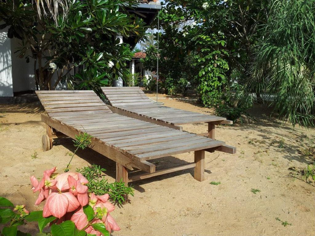 The Danish Villa Resort Arugam Bay Exteriör bild