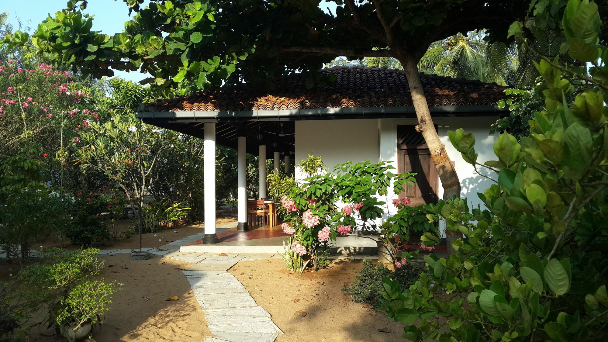 The Danish Villa Resort Arugam Bay Exteriör bild